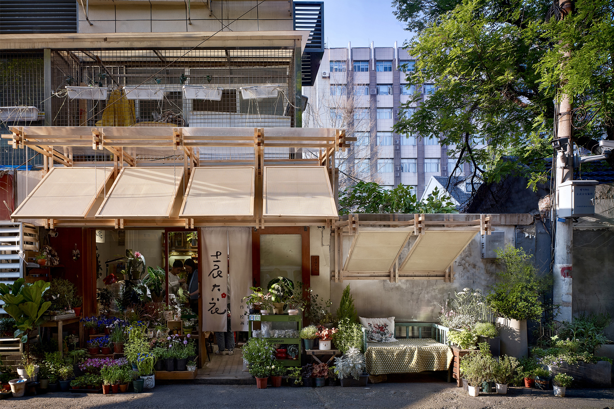 Li Eaves 花植店丨中国南京丨Raw Architecure Studio-30