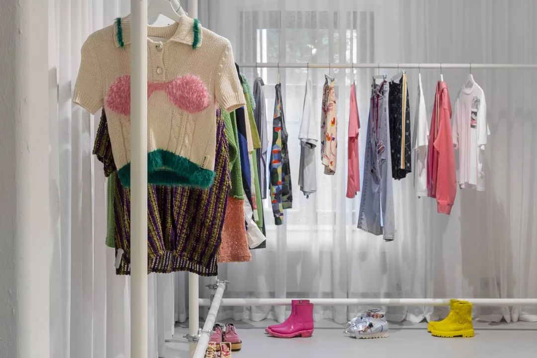 Peak莫斯科店:探索时尚、运动和文化交汇点-11