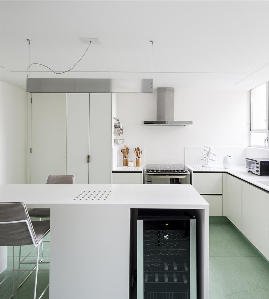 巴西 VLP 公寓 | 木质与石质的完美融合，创新设计引人注目-20