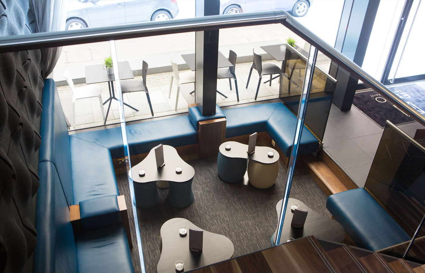 英国爱丁堡 Enzo Bar Restaurant 现代简约风格餐厅设计-8