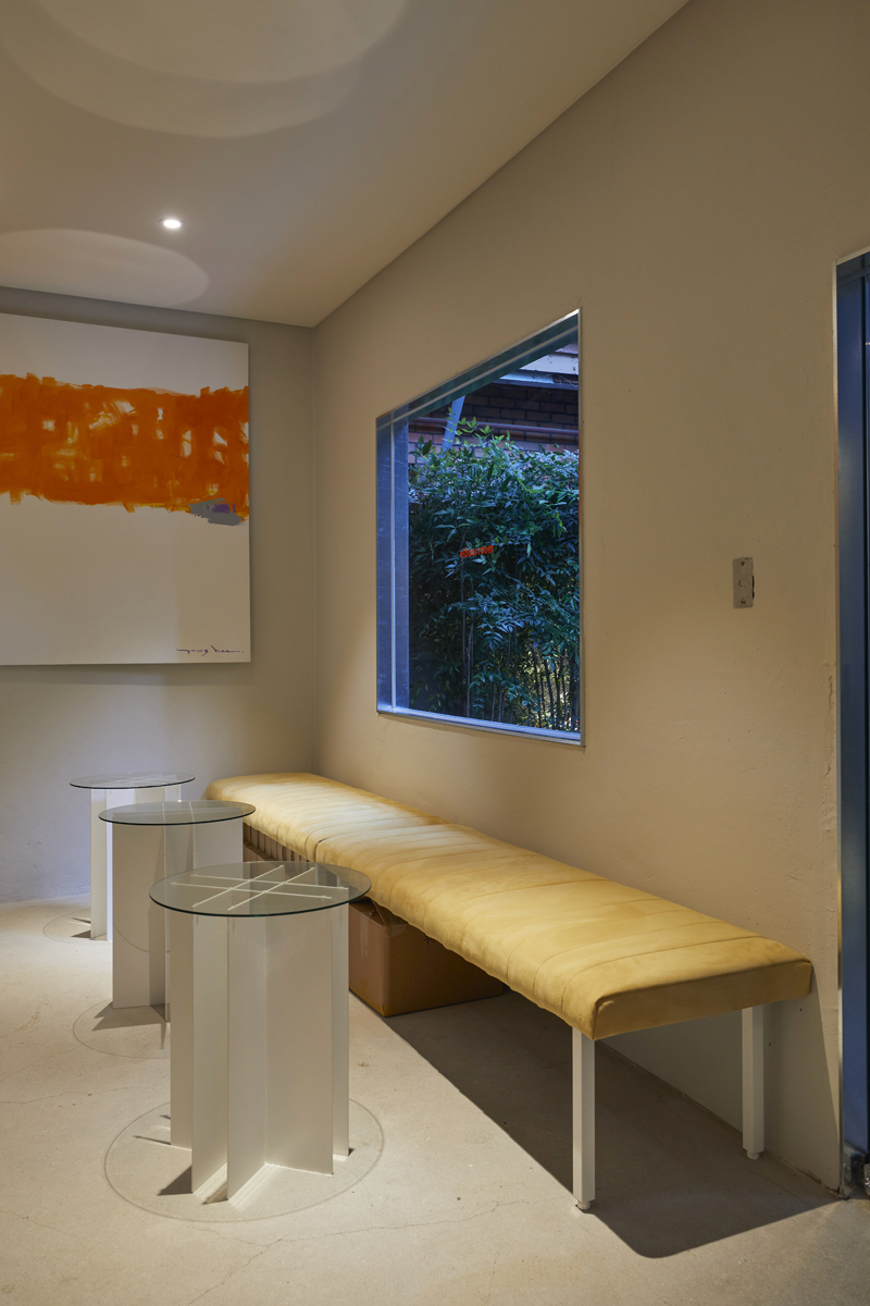 现代简约 20 平米咖啡馆，儿童友好设计展现温馨氛围-19