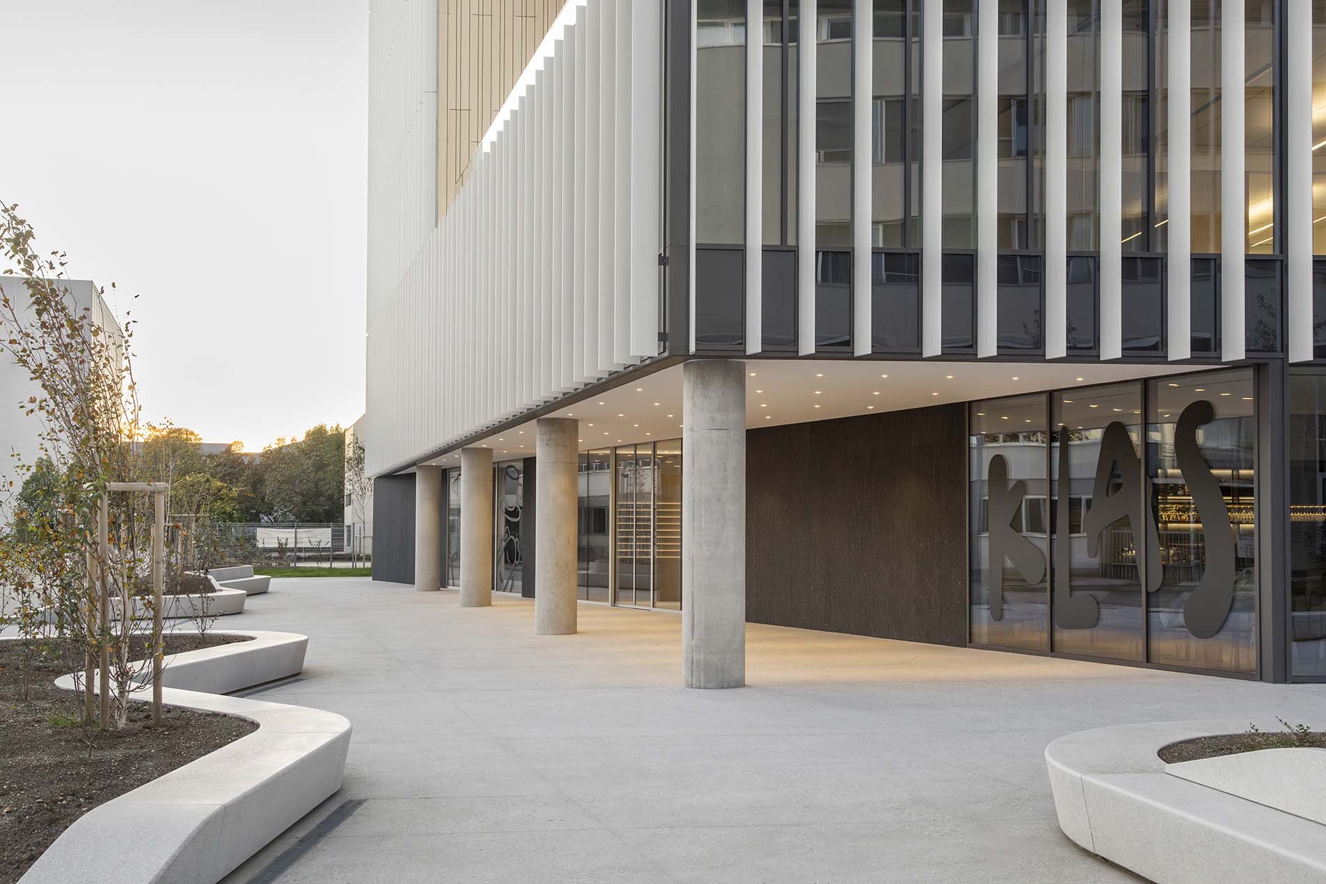 丨斯洛文尼亚丨BAX-0