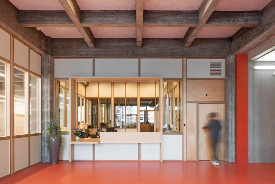 圣米歇尔莫伦贝克学校校园丨比利时-15