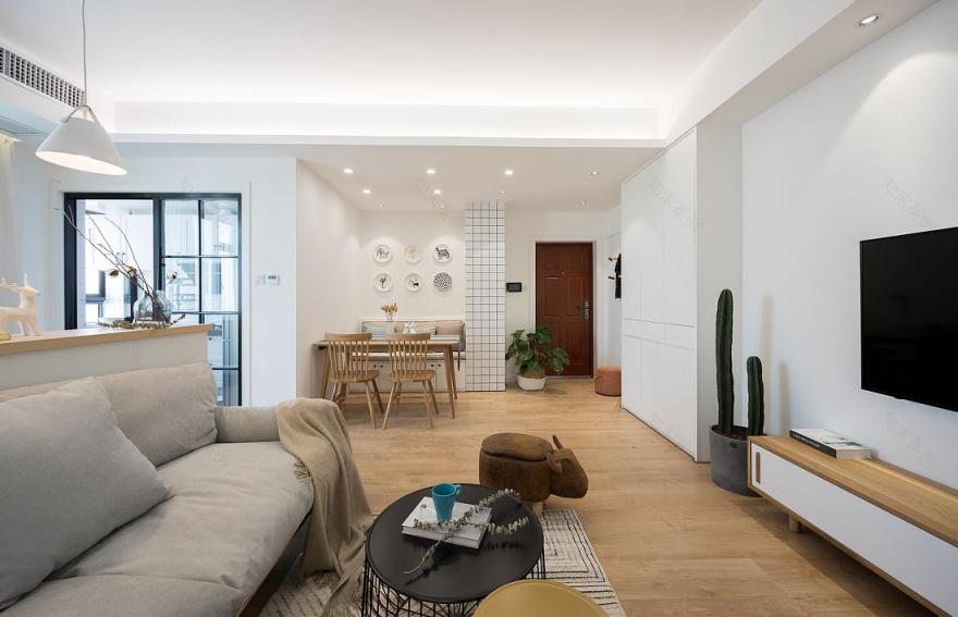 北欧风情原木空间,温馨实用创意无限-4