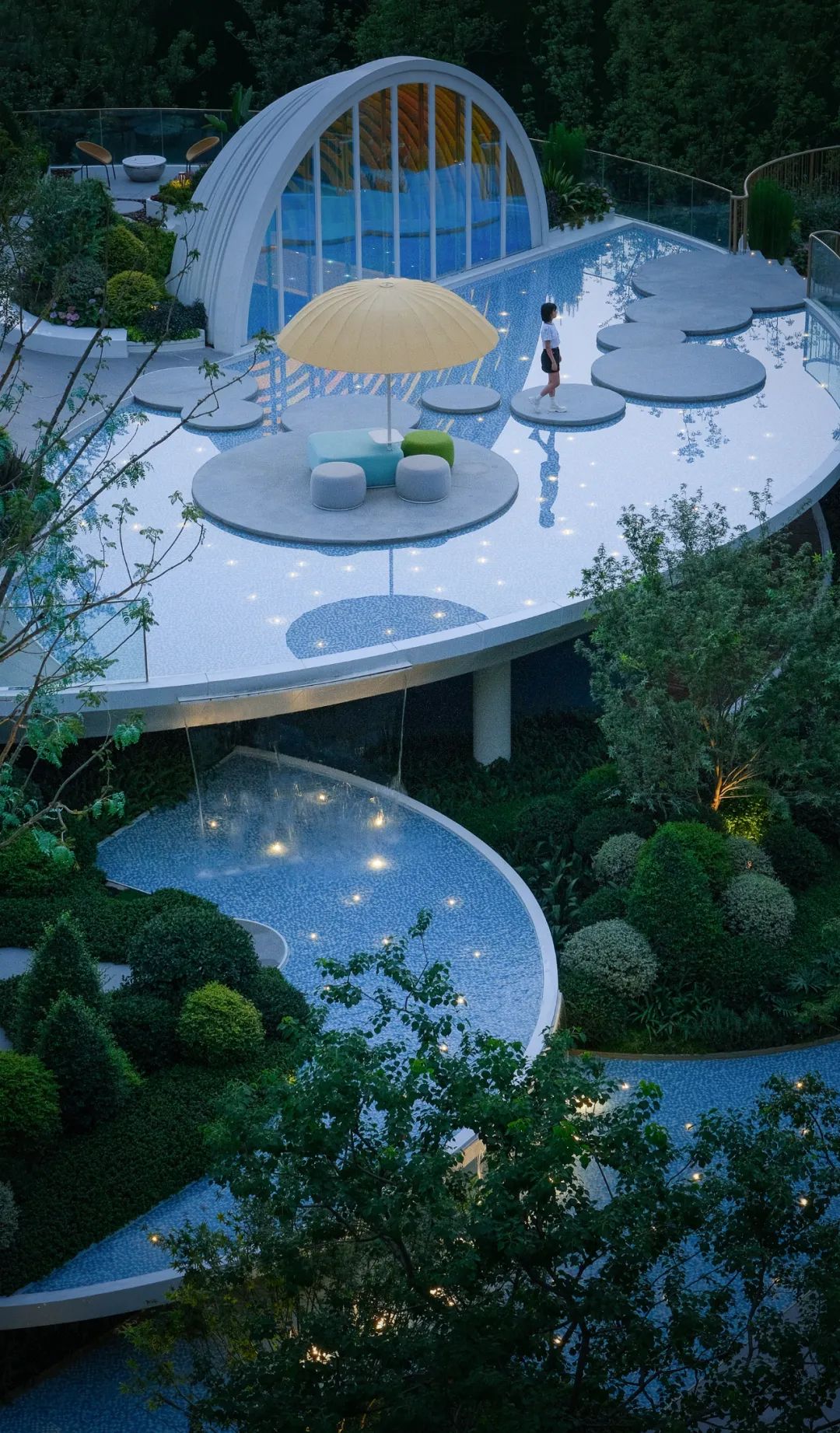 听说 · 你躲在云里 | 成都旭辉天府未来中心三期展示区-2