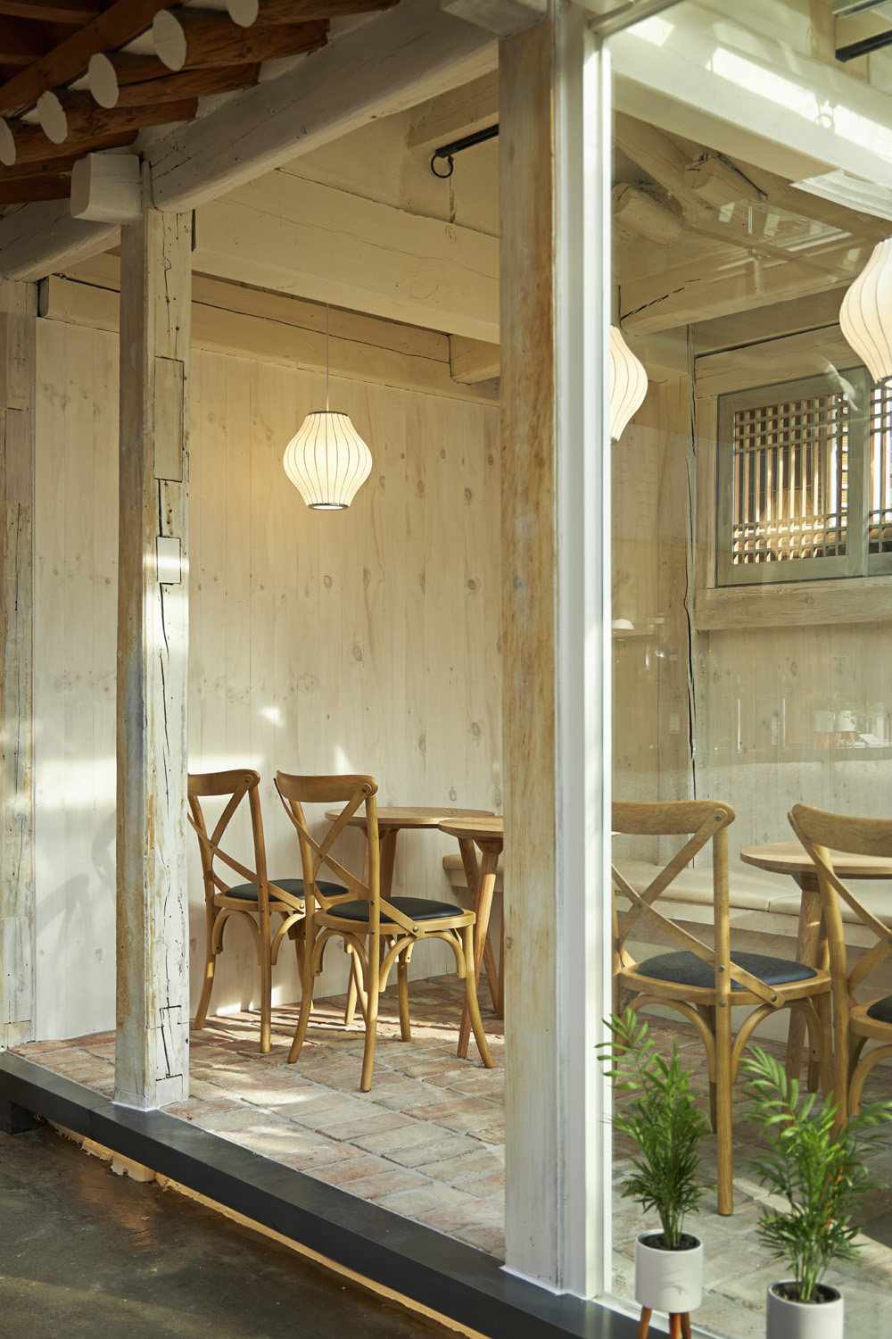 韩屋风格 18 坪咖啡厅室内设计案例解析-26