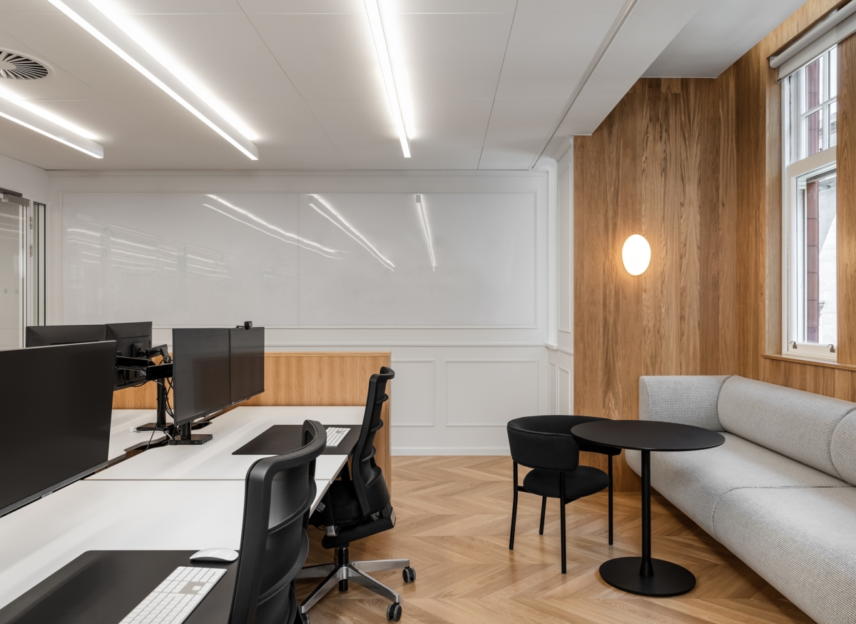 伦敦加密货币金融公司新办公室丨英国伦敦丨Oktra 和 Studio O+A-18