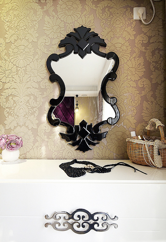 抢眼的家居搭配   105平古典复式奢华居-26