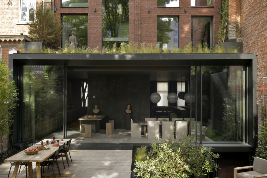 融合历史与新生的城市住宅改造-13