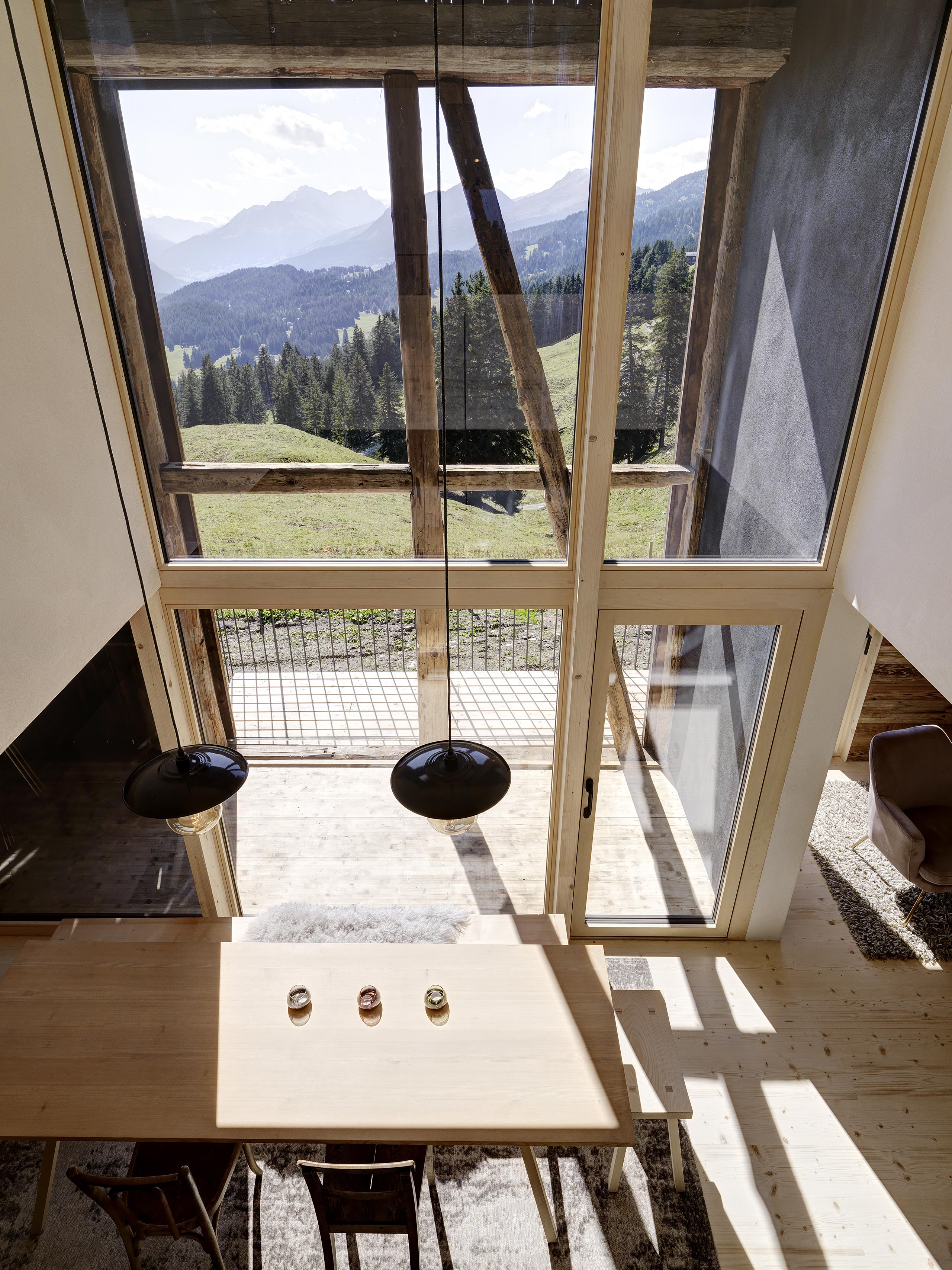 瑞士山地小屋的现代改造丨Christoph Cavigelli-36