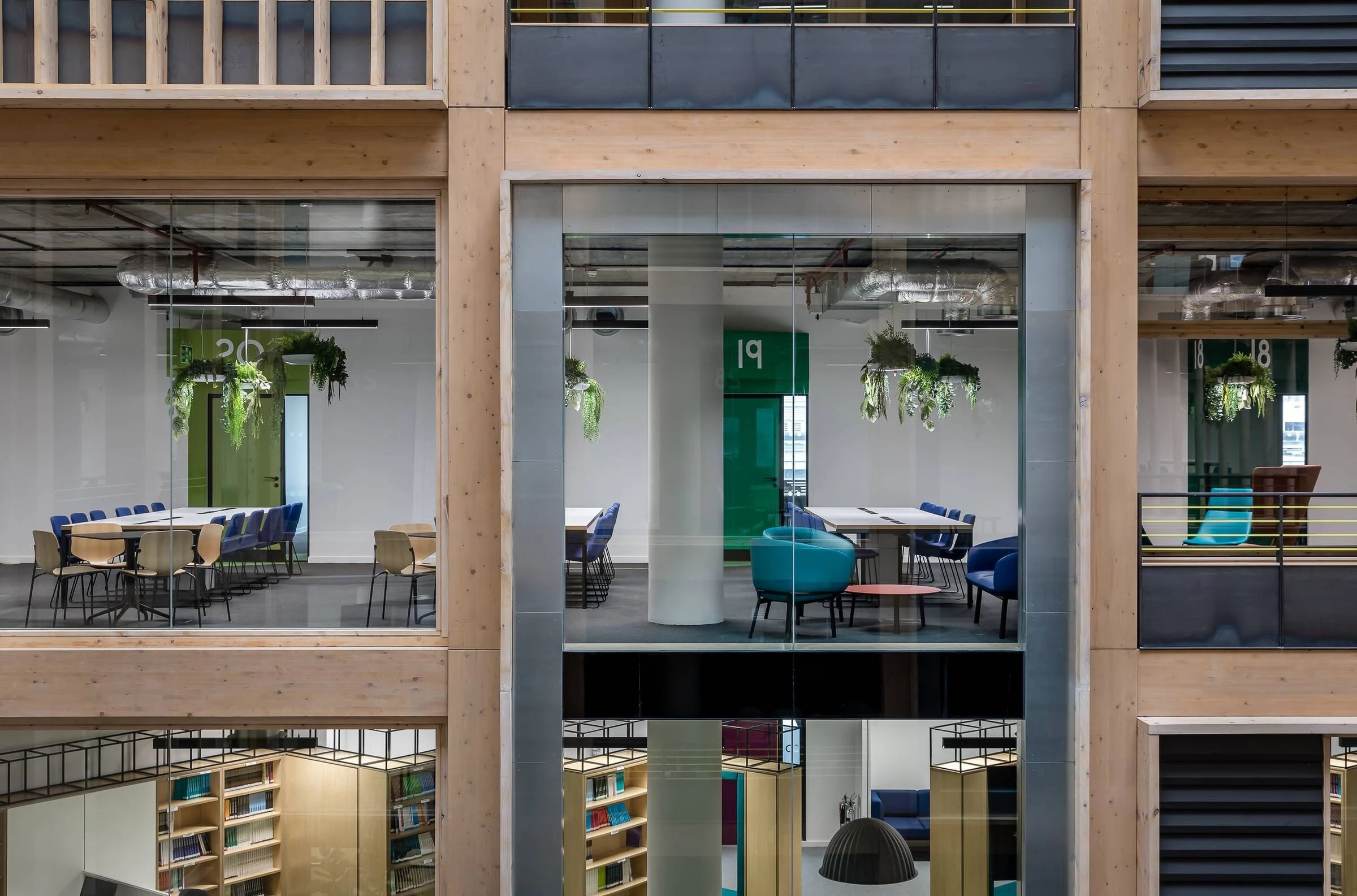 Anglia Ruskin University – 4th Floor-7