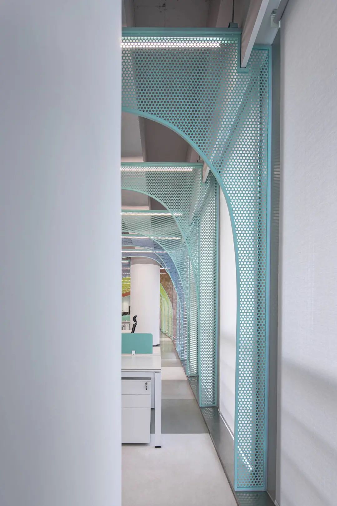 科技公司的优雅浪漫苏州办公设计-85