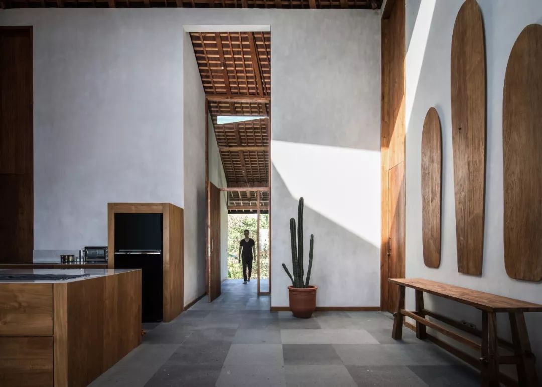 热带现代主义与工业建筑的完美结合——Alexis Dornier 建筑作品解读-10