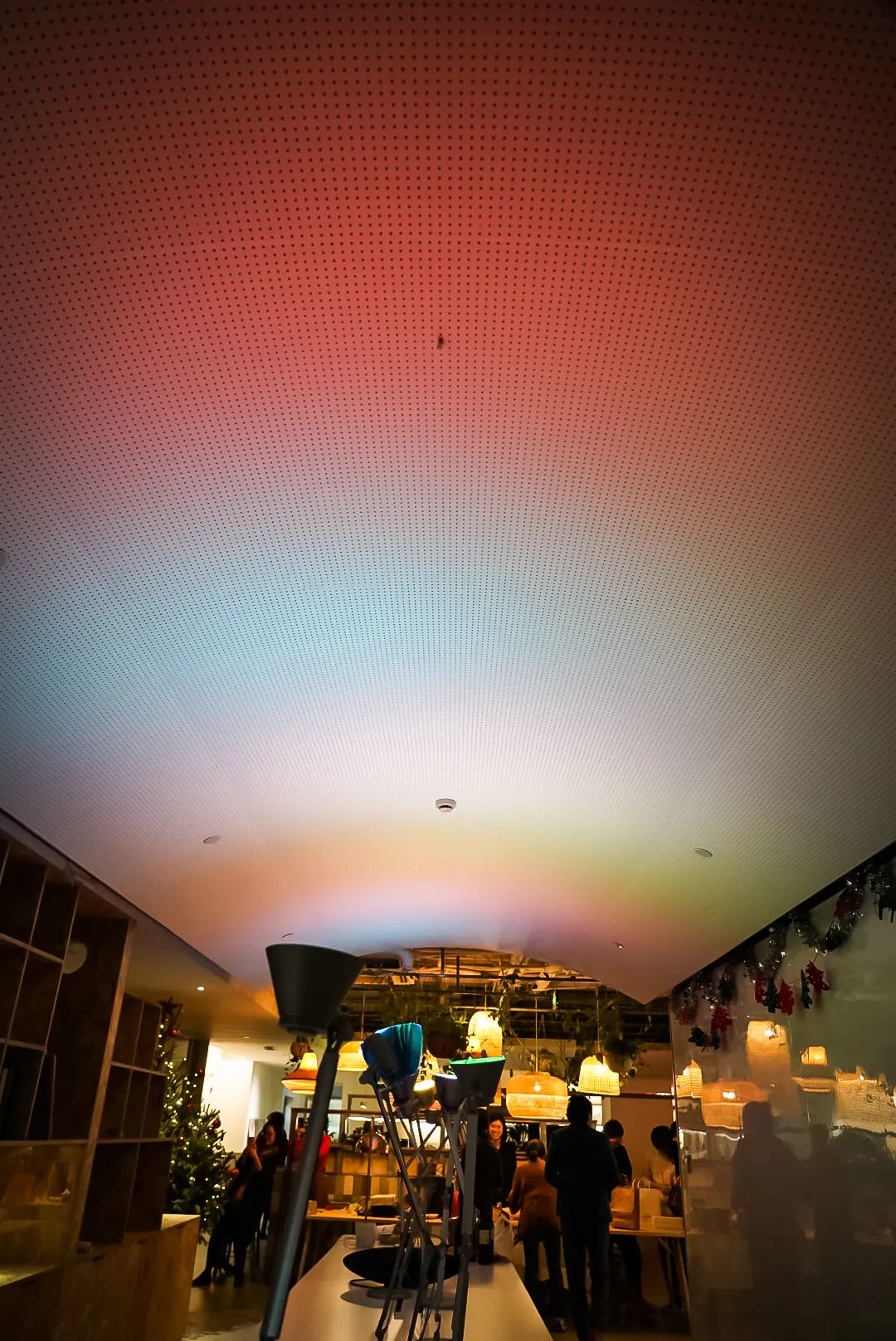 新办公室圣诞慈善派对丨中国上海丨Lukstudio-18