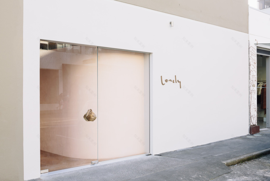 Lonely Boutique in Newmarket, Auckland by Rufus Knight Associates-10