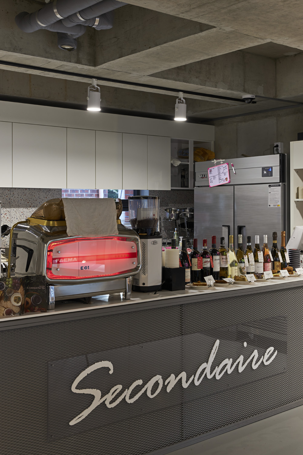 28 坪现代简约风咖啡厅，首尔城东区成寿洞 Brunch 咖啡厅设计-16