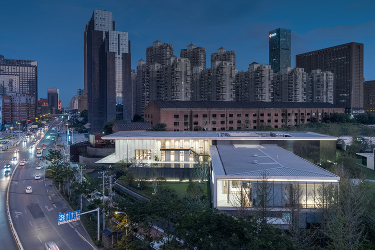 Wuhan Financial City No.1 Courtyard Life Experience Center gad-10