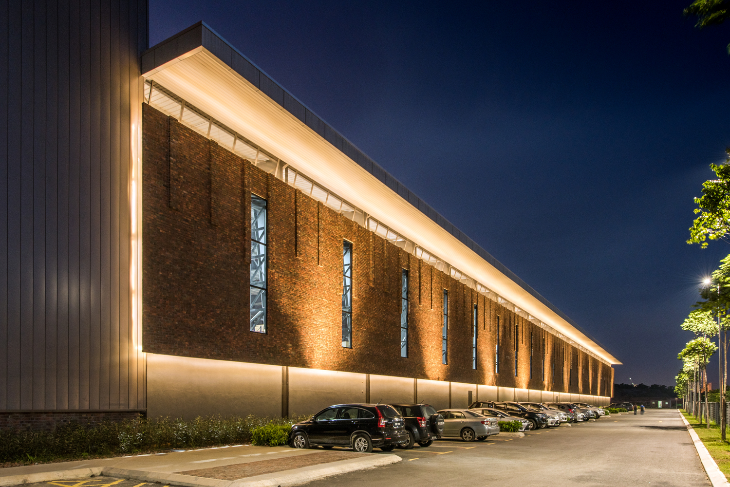 大荷兰人农业总部 · 工业绿意,环保创新-72