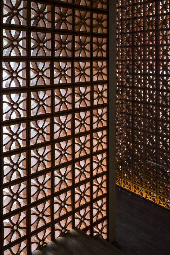 The Lantern - Nanoco Gallery | VTN3-1