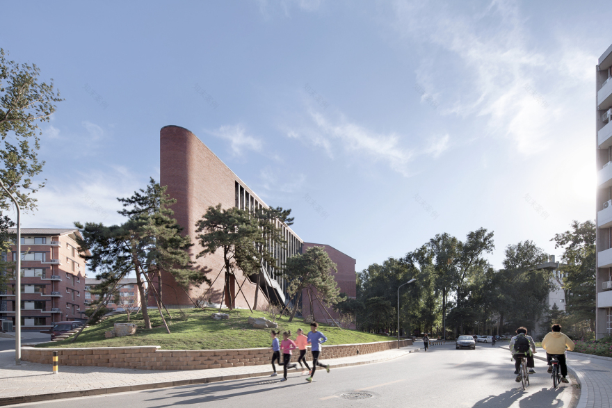 清华中央食堂 | 校园公共空间的新生-4