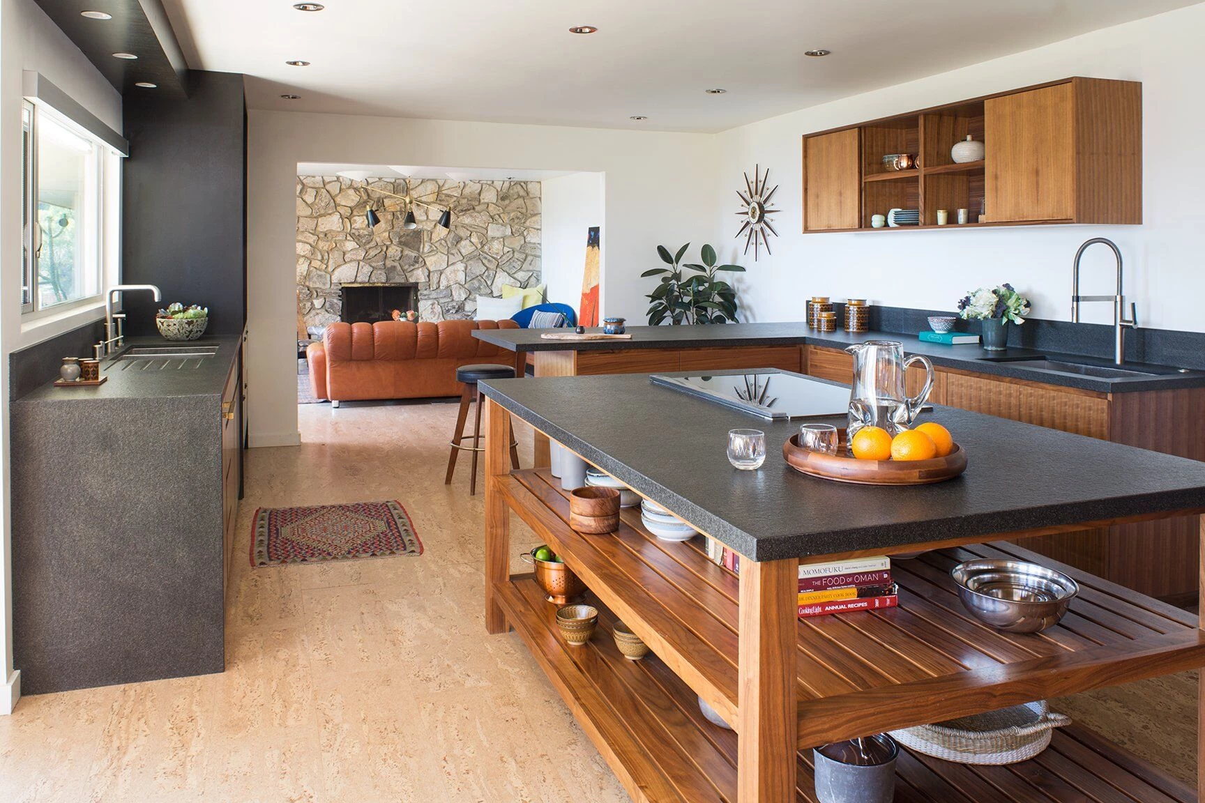 洛杉矶 50 年代乡村风格住宅的现代改造-20