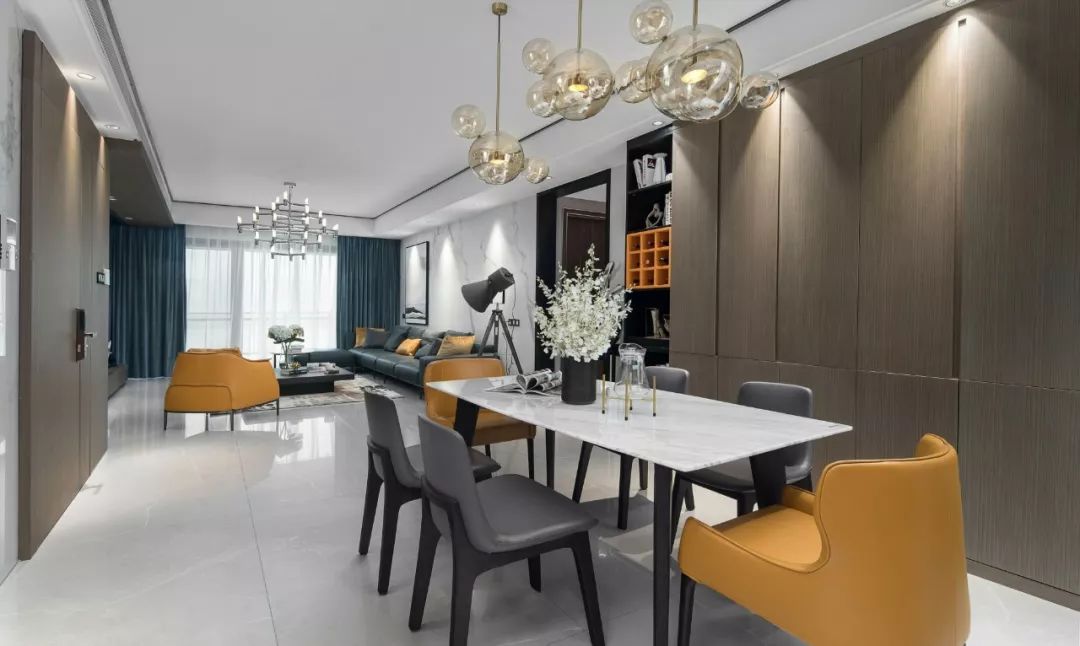 质感生活 | 简约电视墙设计打造流畅空间感-10