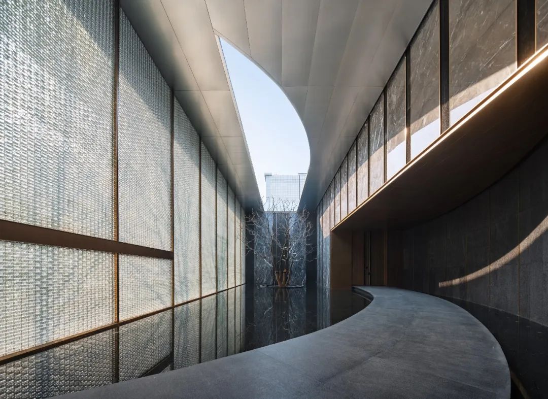 郑州万科古翠隐秀丨中国郑州丨致逸设计,重庆长厦安基等多家公司-7