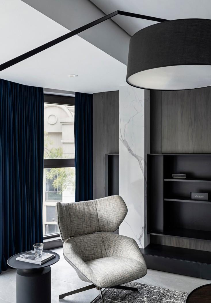 风水调和，空间延伸——起居室设计案例-13