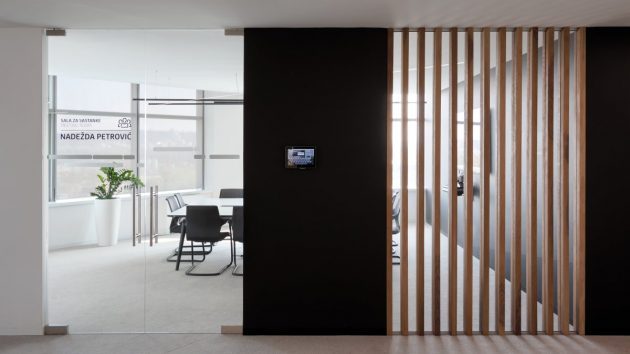 UniCredit银行办公楼室内设计丨贝尔格莱德丨Spring Studio（贝尔格莱德）-30