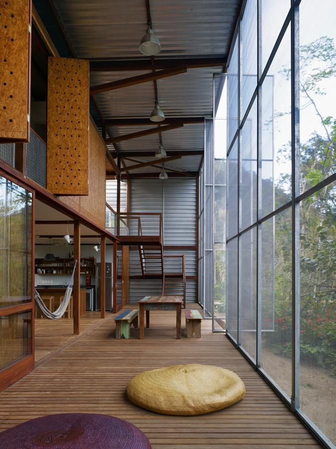 巴西 Andrade Morettin Arquitetos 事务所的轻钢结构住宅设计-4