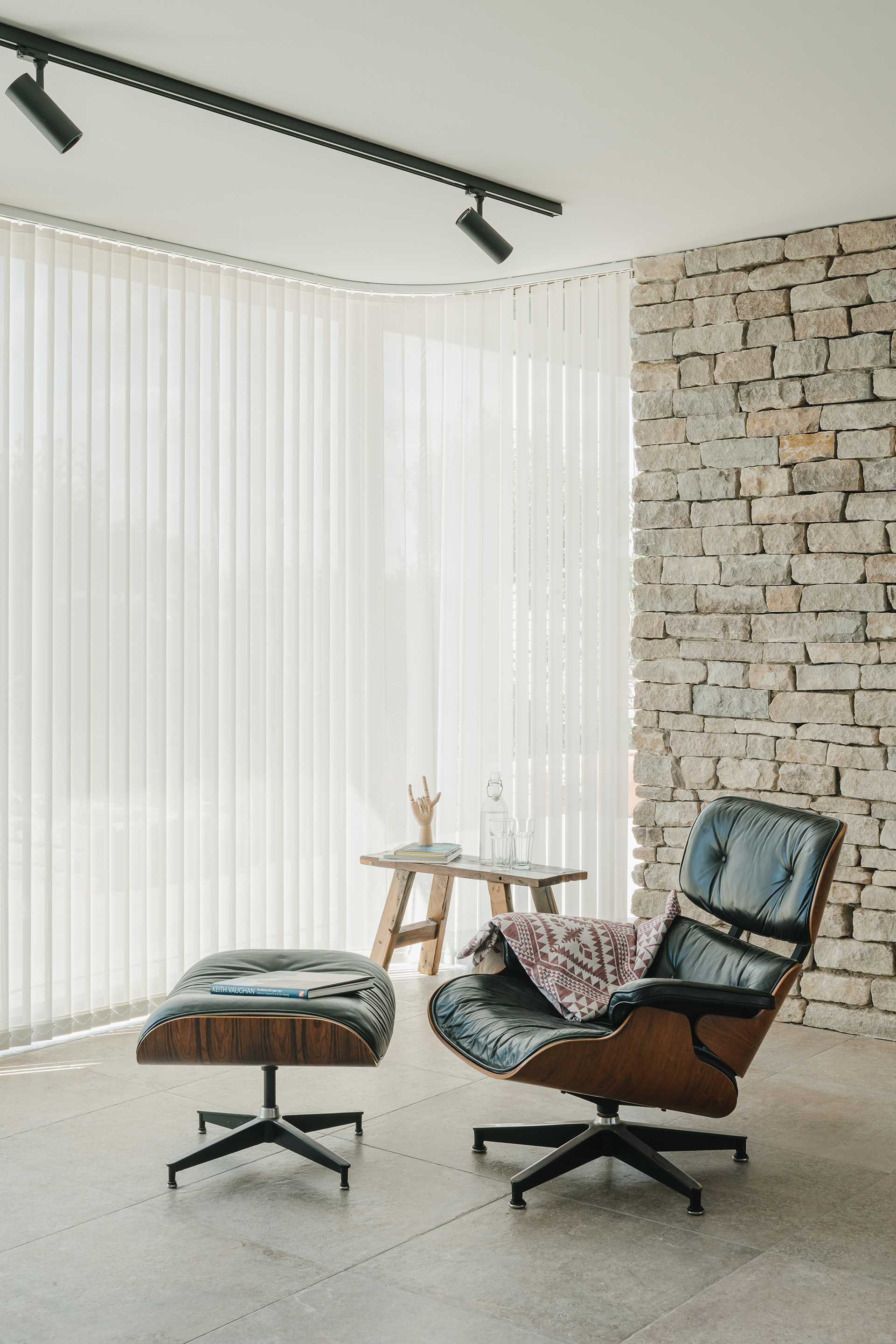 水边颠倒艺术家之家丨英国丨OB Architecture-30