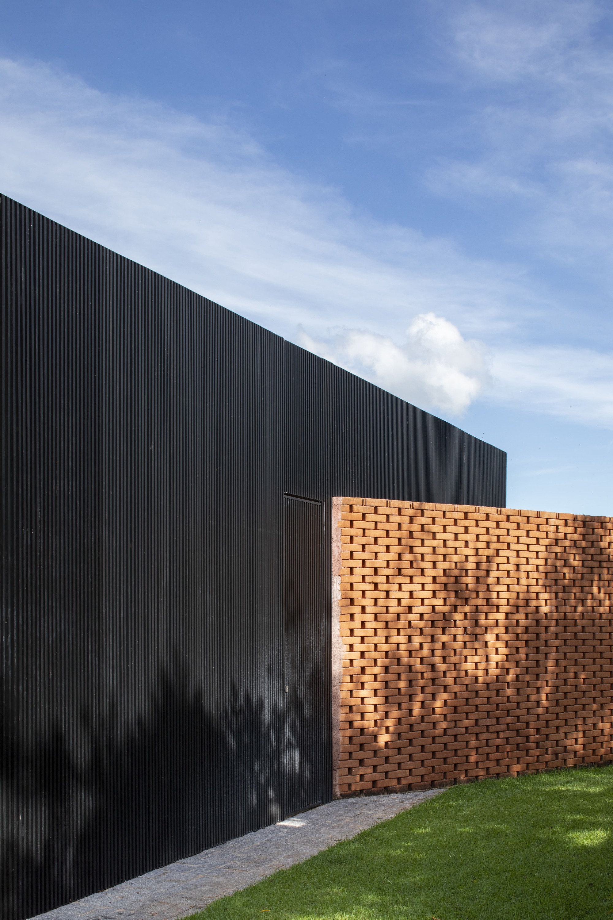 GS大厦(若GS有特定指代,需结合具体背景进一步明确,这里按一般情况直译为大厦 )丨巴西丨Studio FP02-23