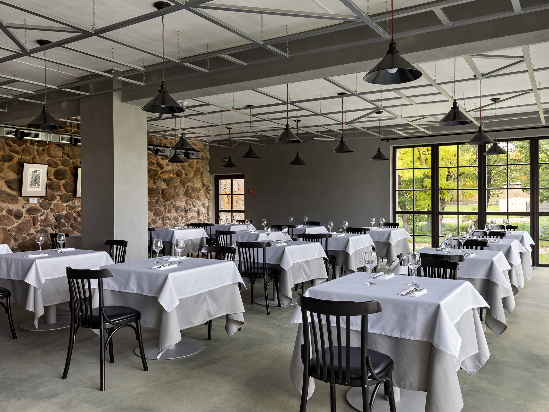 布洛瓦尔2号内饰（由于BROVAR可能是特定品牌、名称等，若有具体背景信息，可能会有更合适译法，这里按常规音译处理） 丨白俄罗斯明斯克丨VAE Studio-60