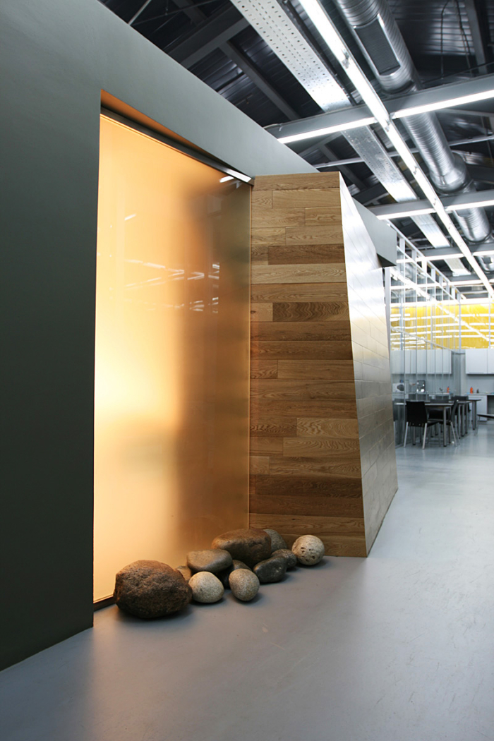 Forward Media Group by za bor architects | Office Snapshots-4