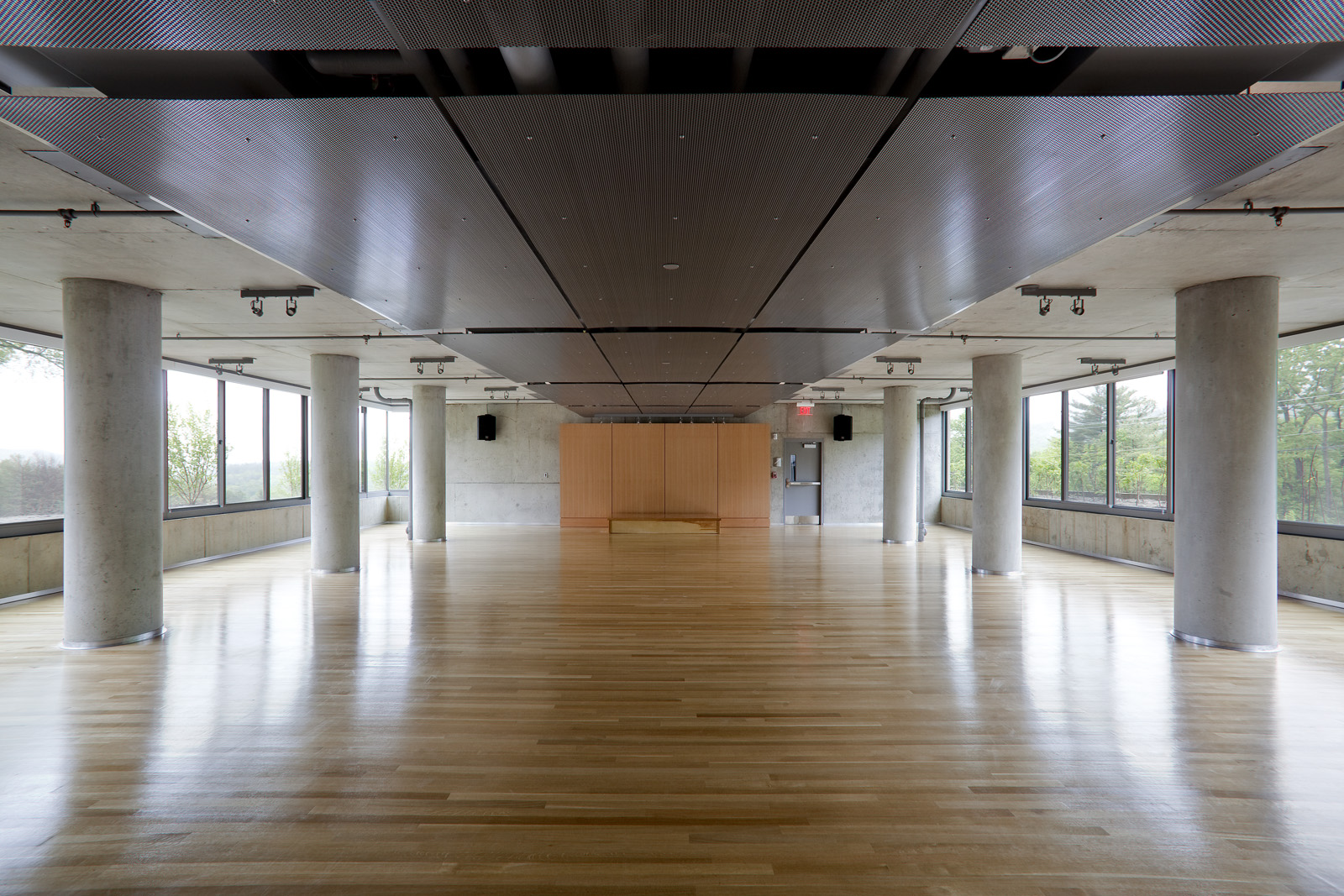 克里帕鲁瑜伽与健康中心 · 环保节能的住宅设计-12