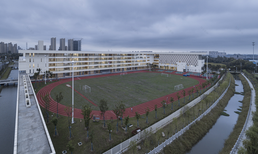 Soochow University Gaoyou Experimental School / 9-Town Design Studio for Urban Architecture-34