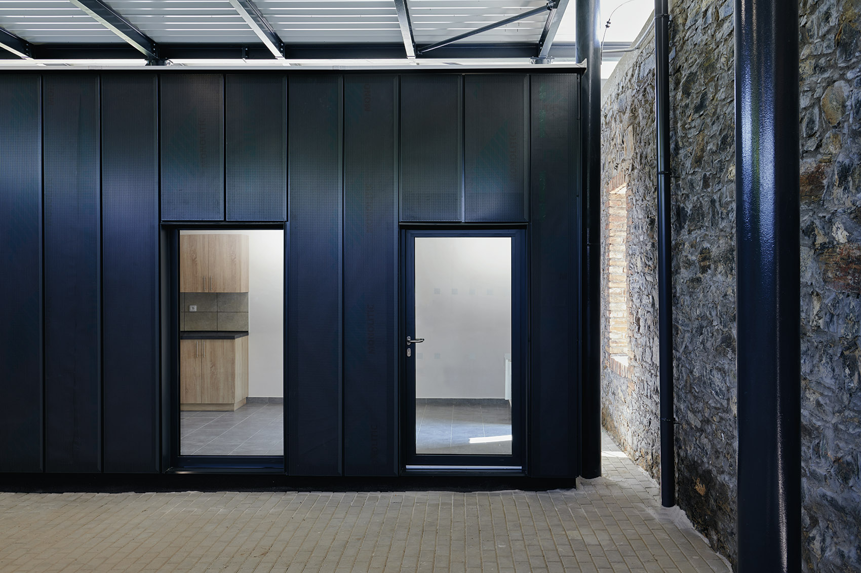 谷仓更新丨捷克丨DOMYJINAK Architects-25