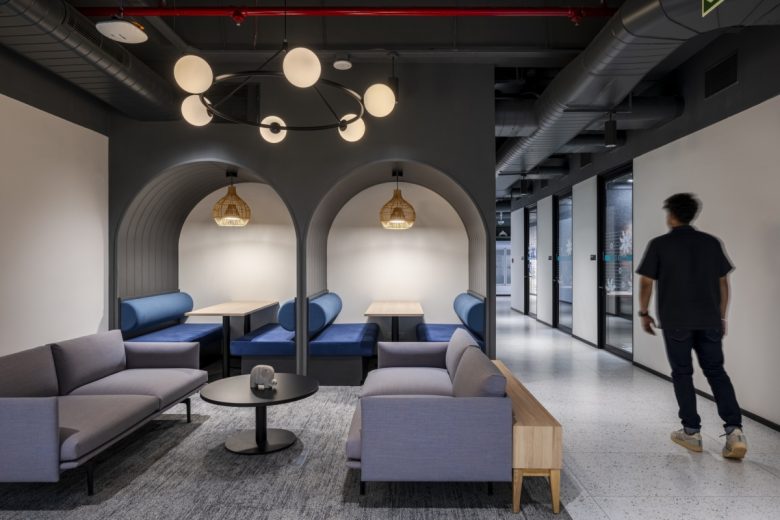 » LinkedIn Offices by ZYETA-22