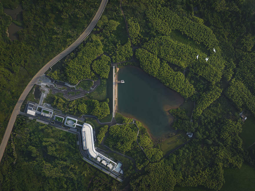 荒野中的明灯 · 宜兴窑湖镇青鱼湖公园丨Change Studio-20