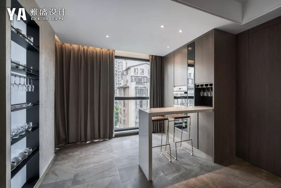 龙湖花千树 180㎡现代风，简约大气空间设计-34