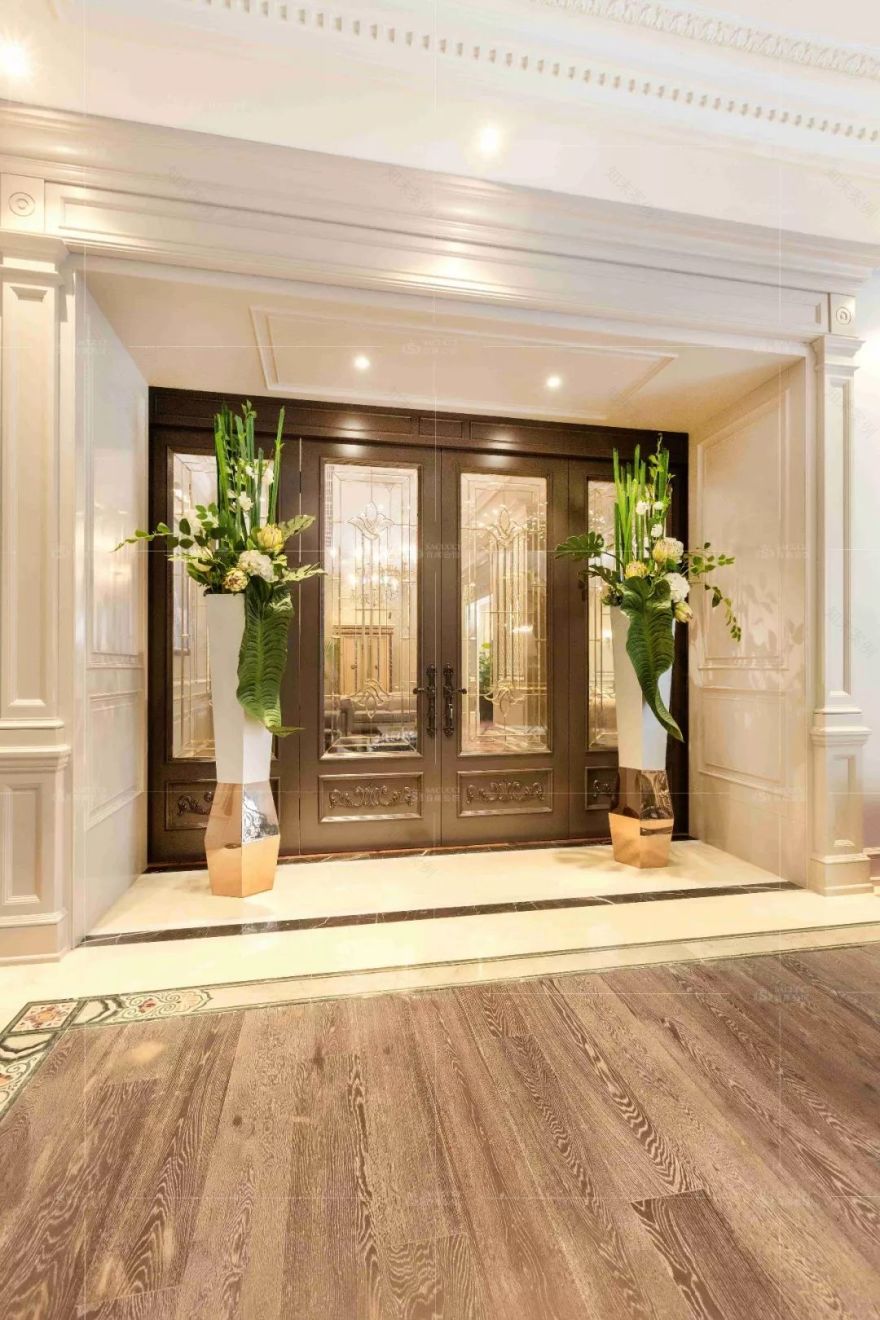 原木风客厅,多重功能营造家居休闲空间-10