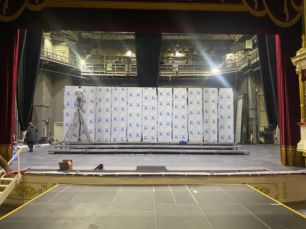 TSUM х Malyy Theatre Fashion show 2021-8