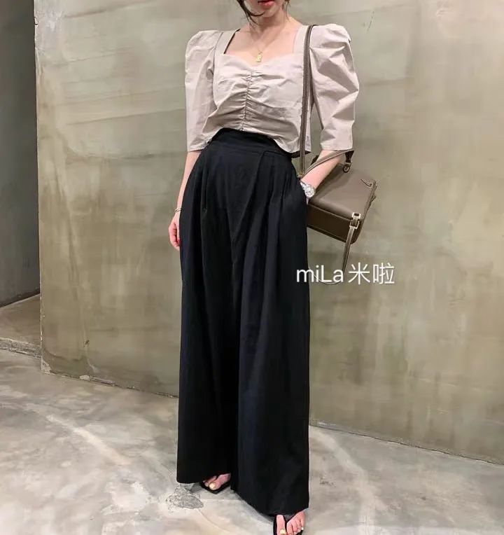 米啦女装店 | 柔美明亮的空间设计-35