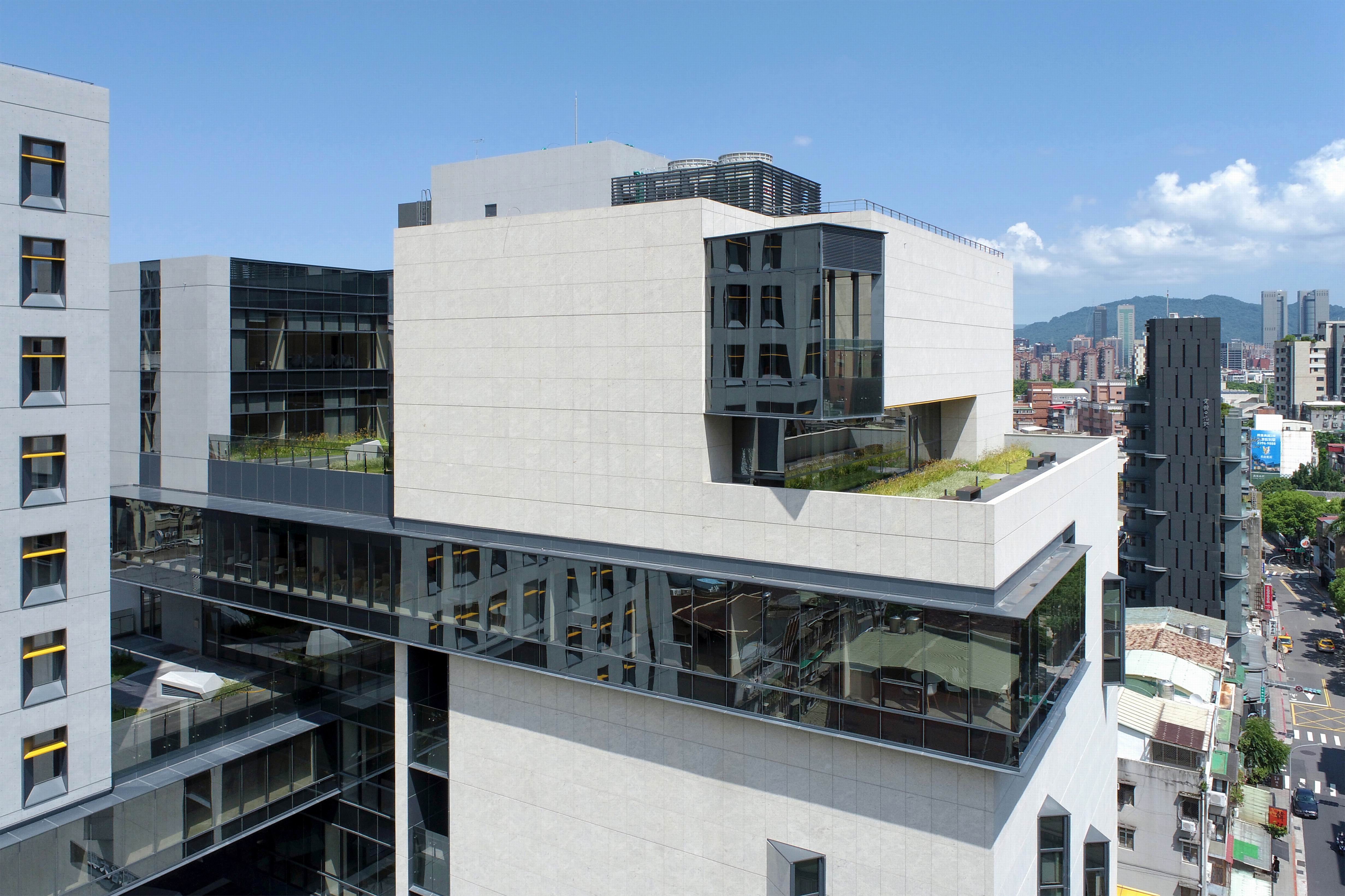 NCCU 公共与工商管理教育中心丨JJP Architects and Planners-22