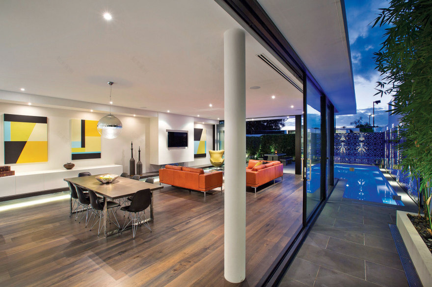 Brighton Townhouses by Martin Friedrich Architects-33