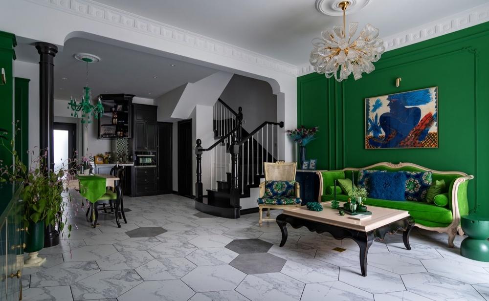 绿色惊艳,旧家具翻新打造三层露台花园宅-9