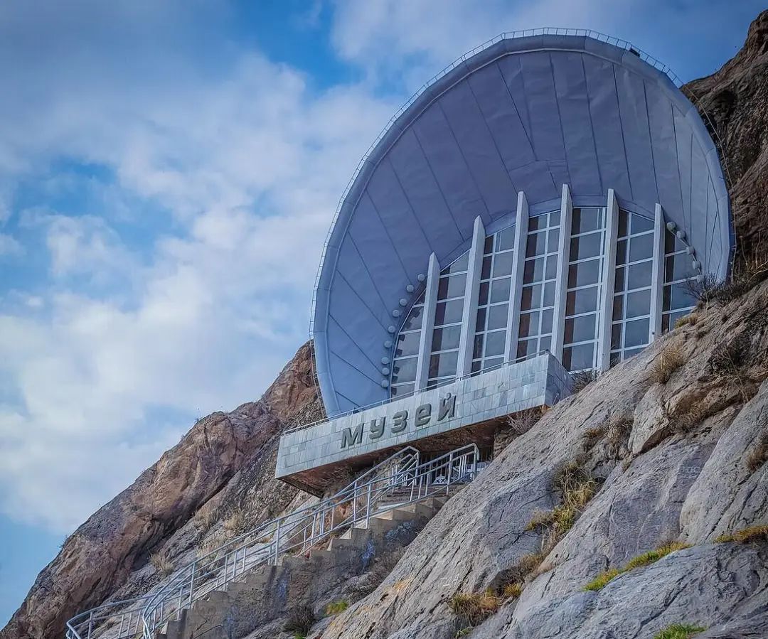 苏联先锋建筑的太空幻想之旅-70