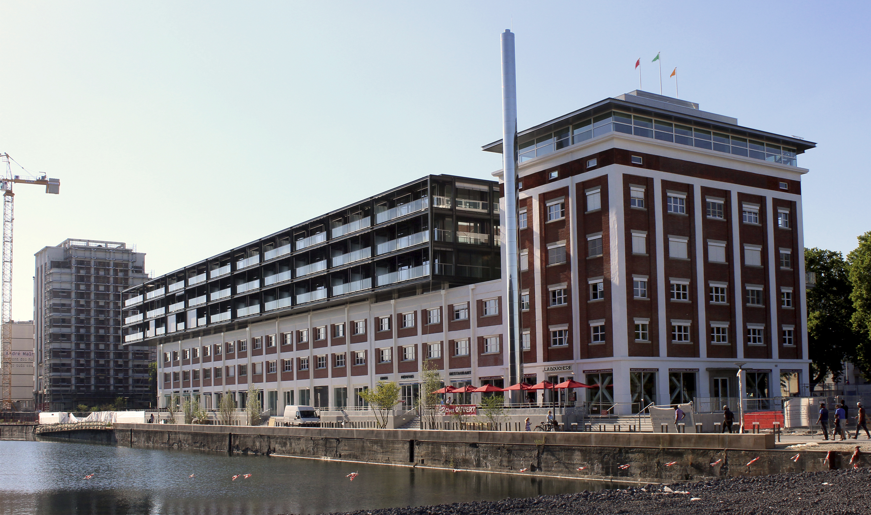 翻新旧厂房的现代奇迹 | Docks Malraux 项目-46