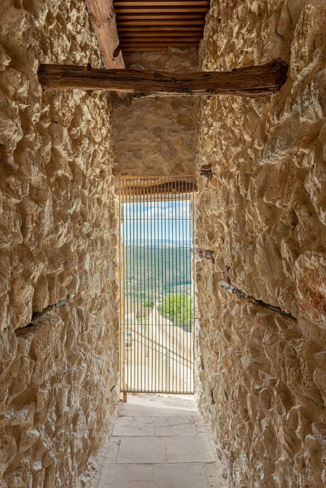 废墟新生 | 四个历史建筑修复案例-18