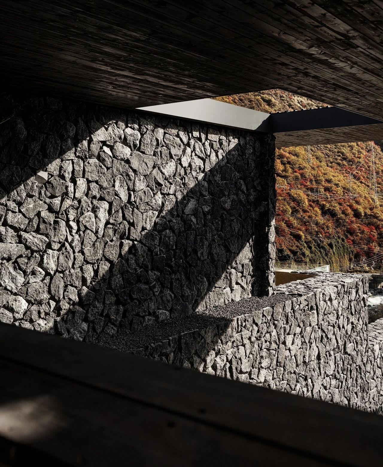 卓邸康钦温泉酒店丨中国四川丨万谦集环境艺术设计公司-31